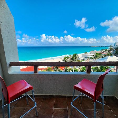 Beachfront Apartments Cancún Eksteriør billede