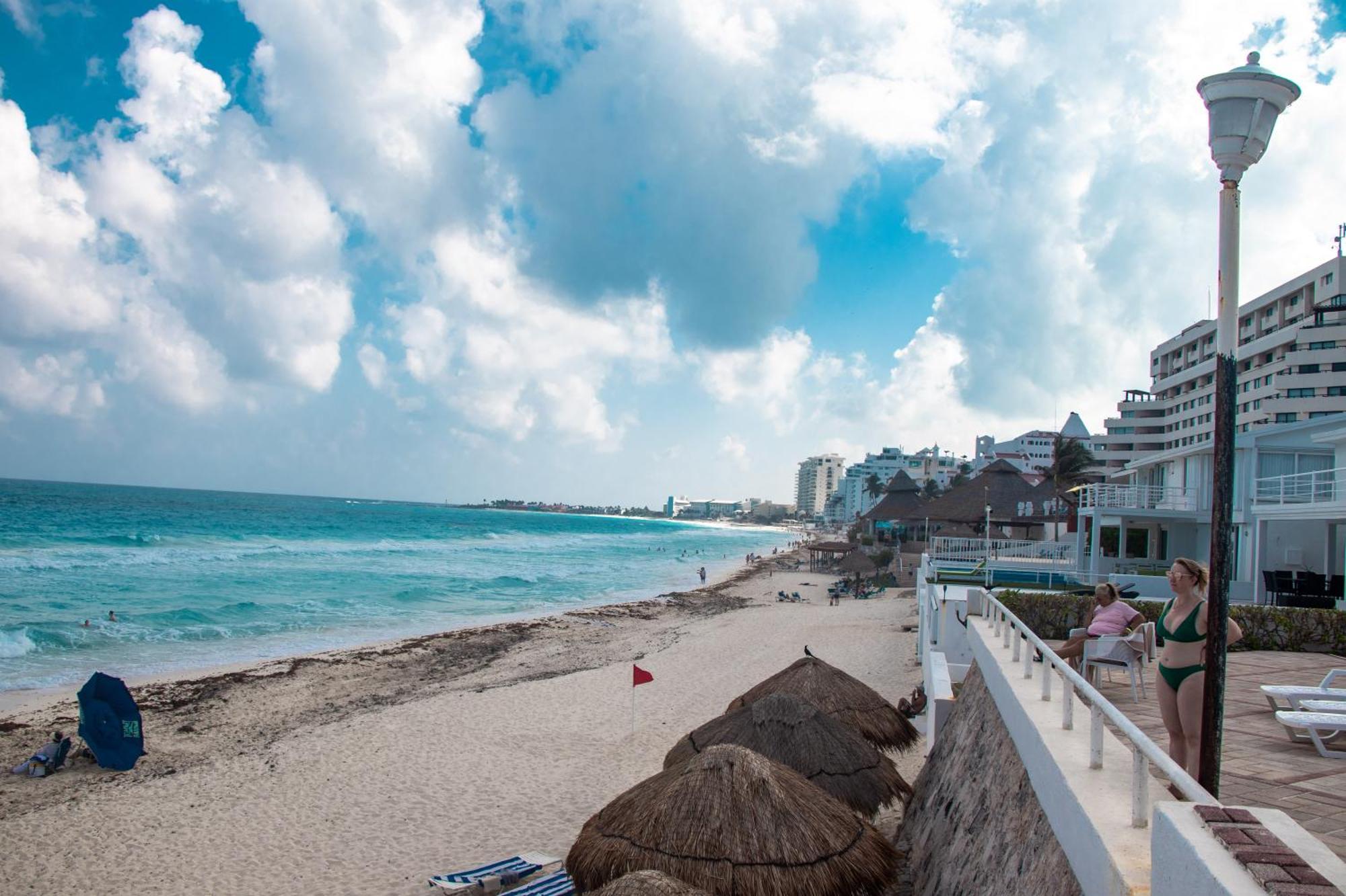 Beachfront Apartments Cancún Eksteriør billede