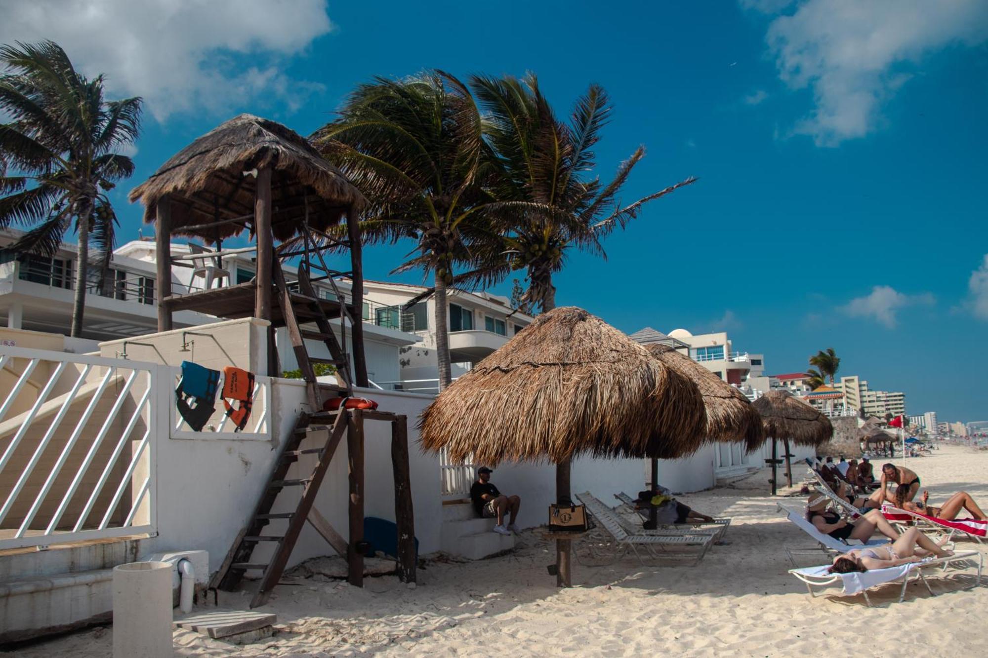Beachfront Apartments Cancún Eksteriør billede